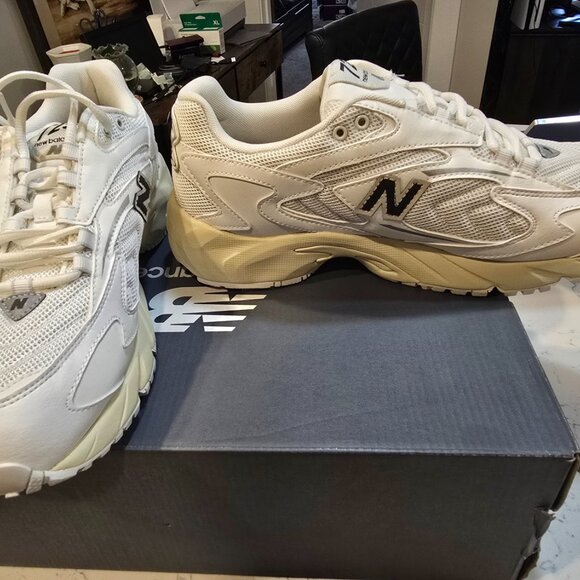 New Balance 725v1 Sea Salt Phantom Bone Mens size 11.5 Shoes Sneakers NEW - Picture 8 of 14